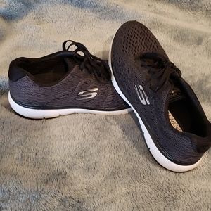Sketchers Running Shoe